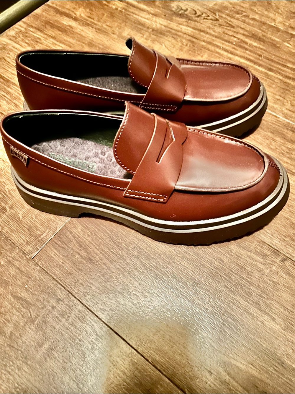 NWOT Camper Walden Burgundy Leather Moccasins - Picture 9 of 12